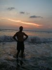 Bjarne i solnedgangen p� Kuta Beach.