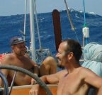 Christian og Bjarne sidder og studerer oceanografi.